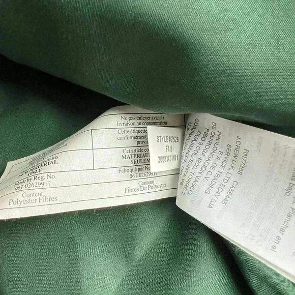 JCREW Mercantile Women’s Green CAMO Vest. Size Medium - Picture 4 of 8